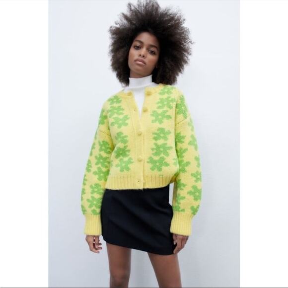 New Zara Knit Yellow Green Floral Jacquard Print Button Up Chunky Cardigan S - Picture 5 of 8